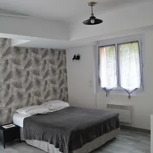 Appartement Les Moulins France